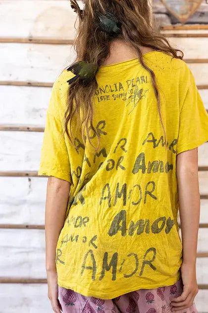 Top 1944 Love Amor Tee – Electric Sunflower