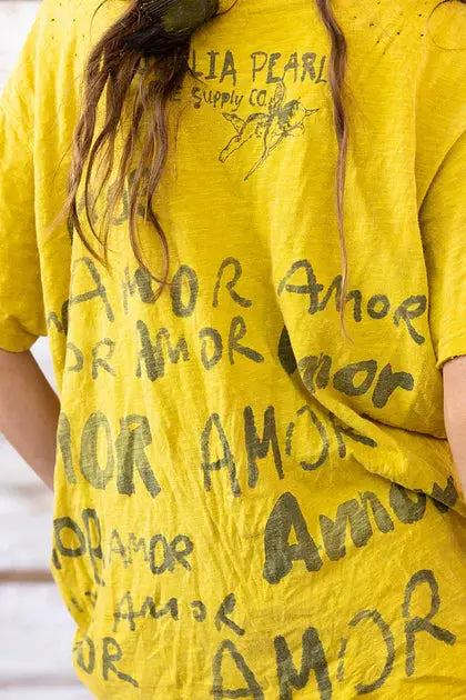 Top 1944 Love Amor Tee – Electric Sunflower