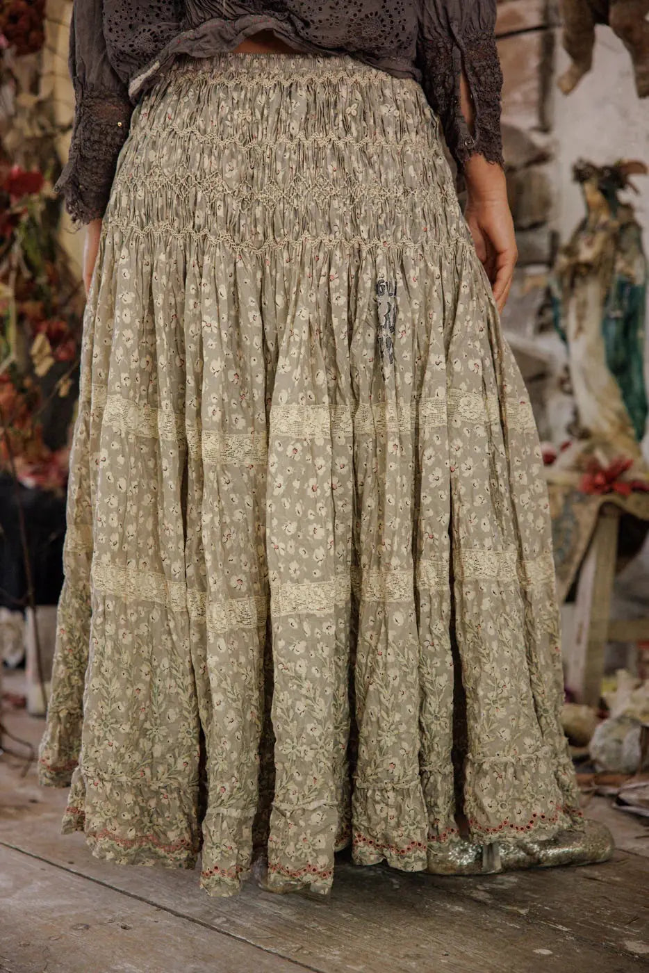 Skirt 242 Floral Chrystal Skirt - Gypsophila