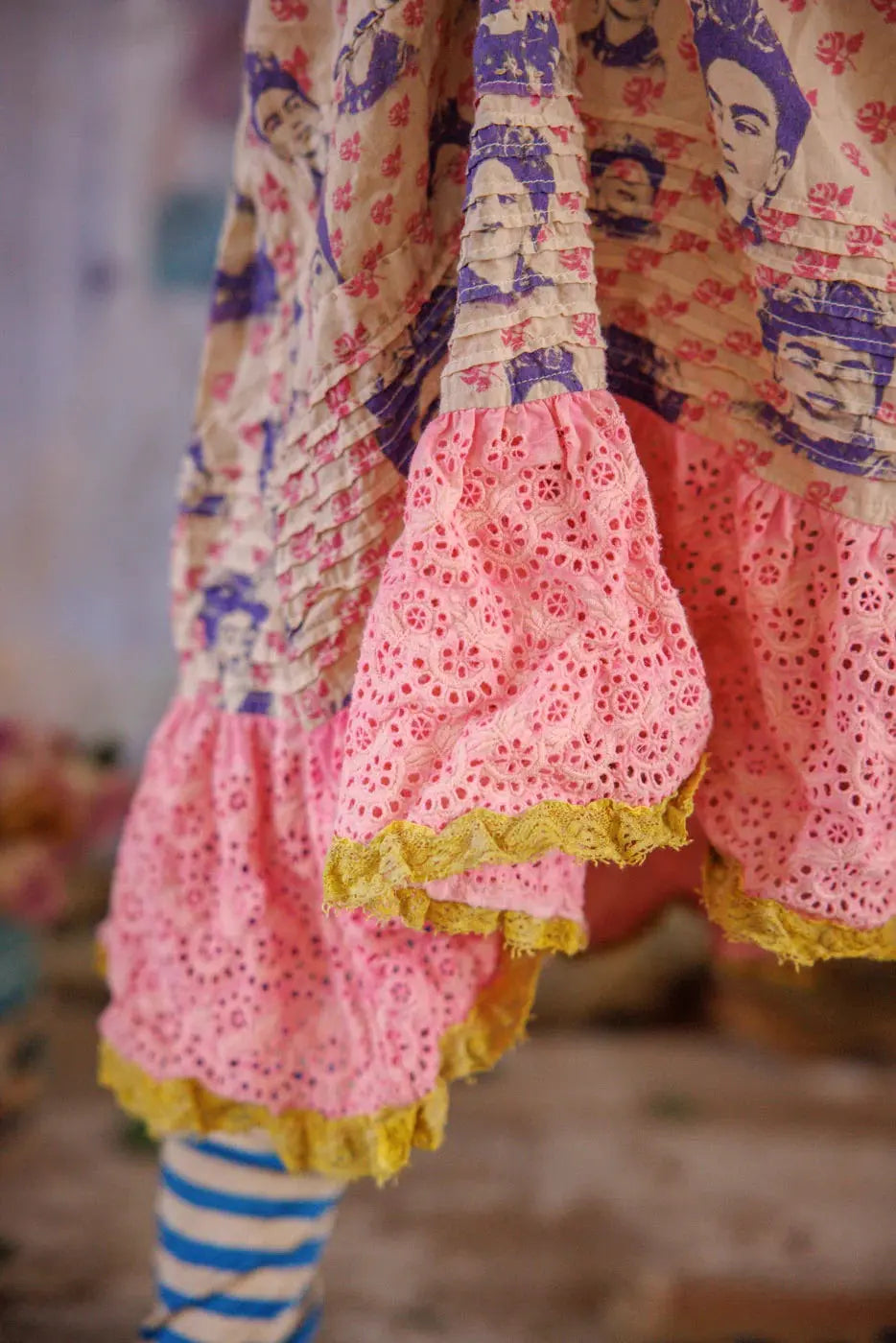 Slip 197 Frida Corazón Llameante Clementine Slip – Espiritu Duradero