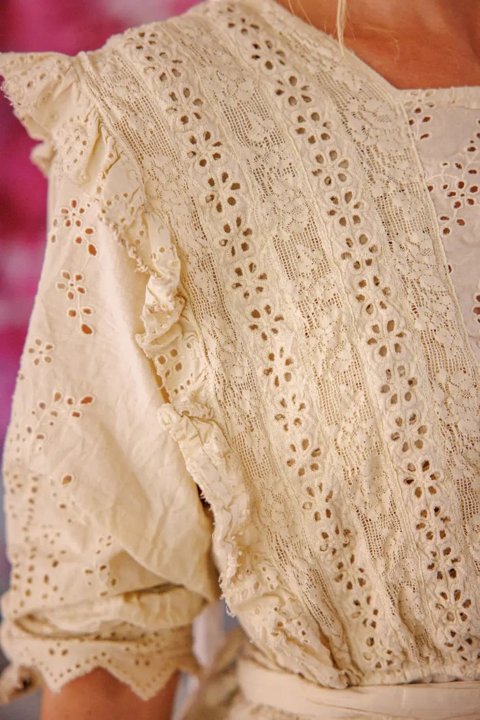 Top 2159 Eyelet Rosario Blouse - Moonlight