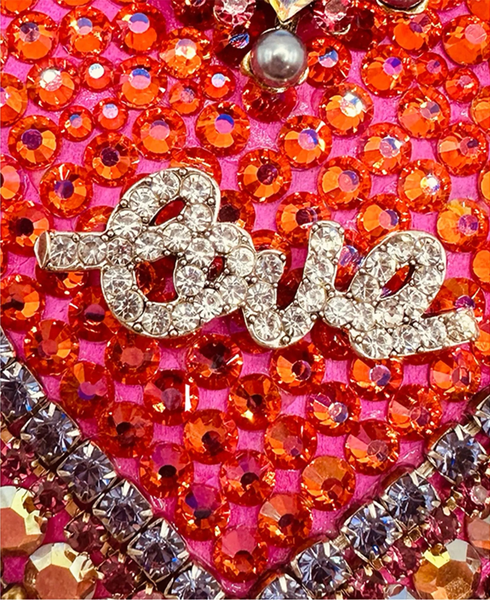 Kitty Love 6" Heart