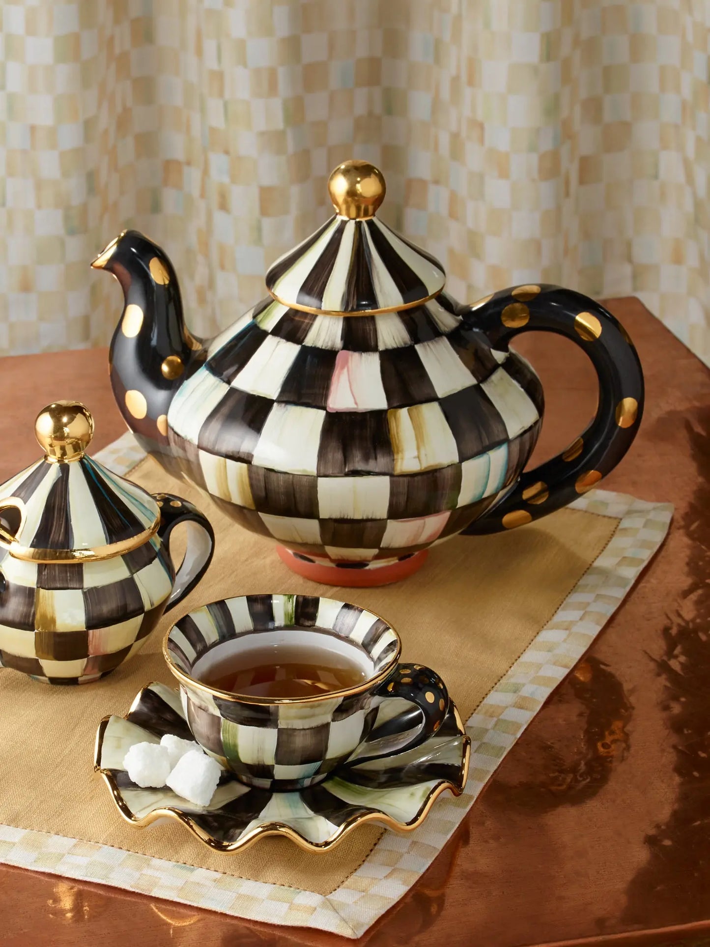 Courtly Check Ceramic Teapot
