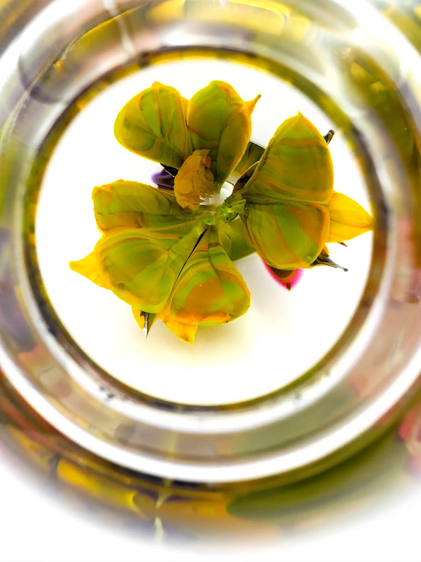 Yellow and Green Fire Flower Magnum Vase – Handblown Glass