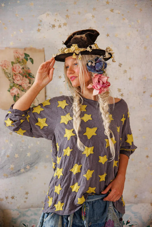 TOP 2328 Star Appliqué Viggo Tee - Bravo