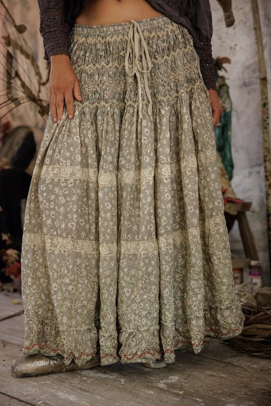Skirt 242 Floral Chrystal Skirt - Gypsophila