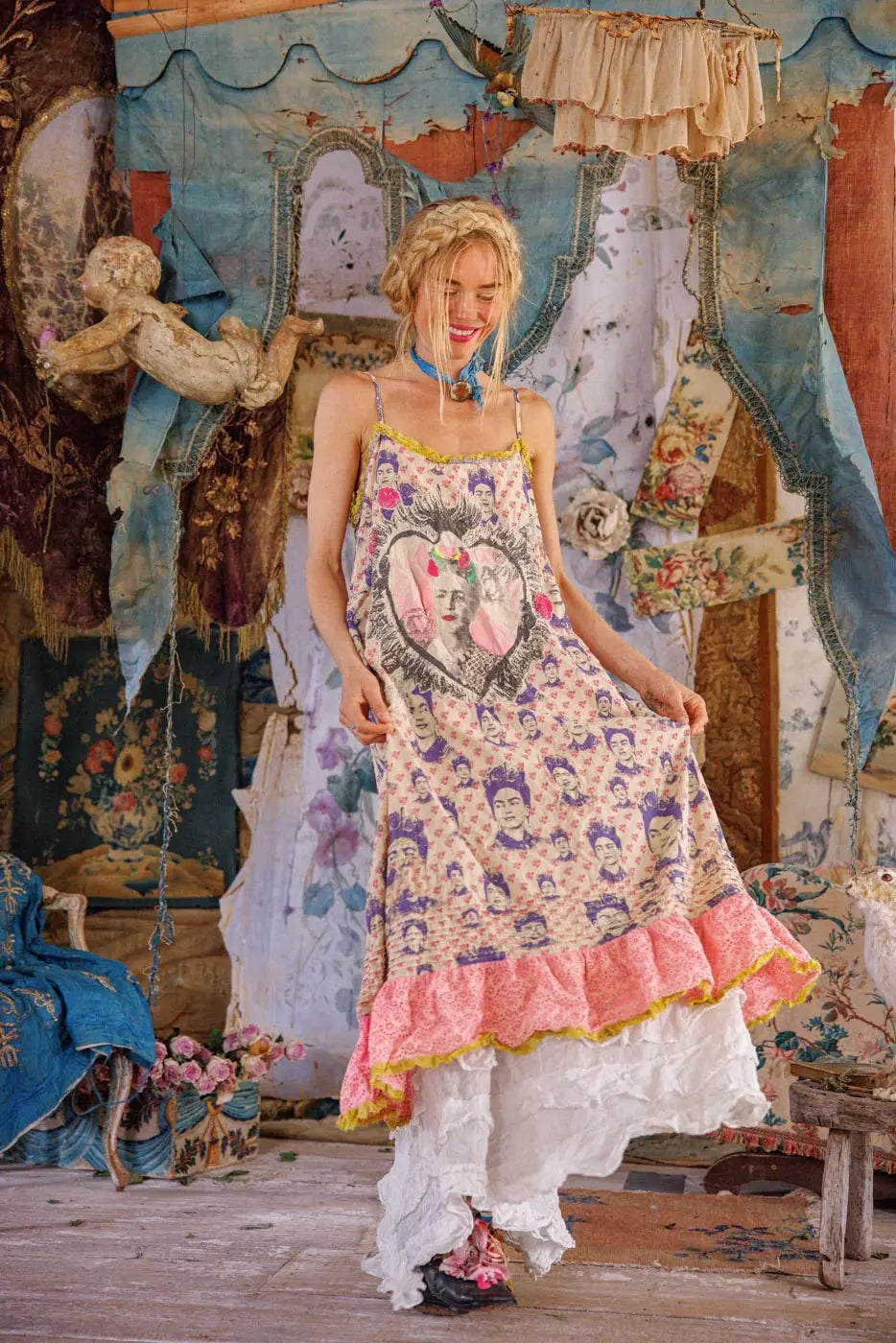 Slip 197 Frida Corazón Llameante Clementine Slip – Espiritu Duradero