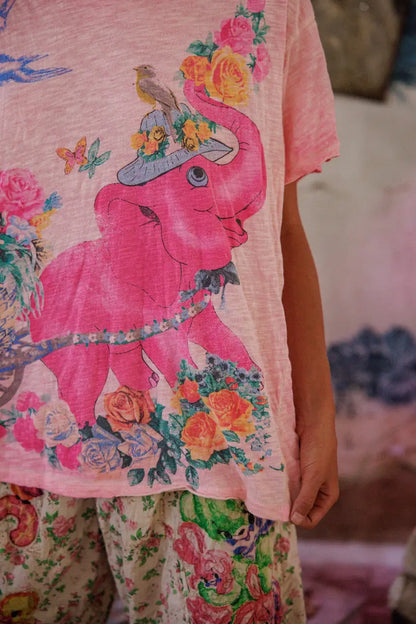Top 2329 Special Delivery T-shirt - Azalea Dip Dye