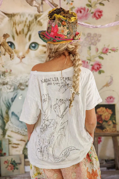 Top 2403 Stay Bewildered Tee - True