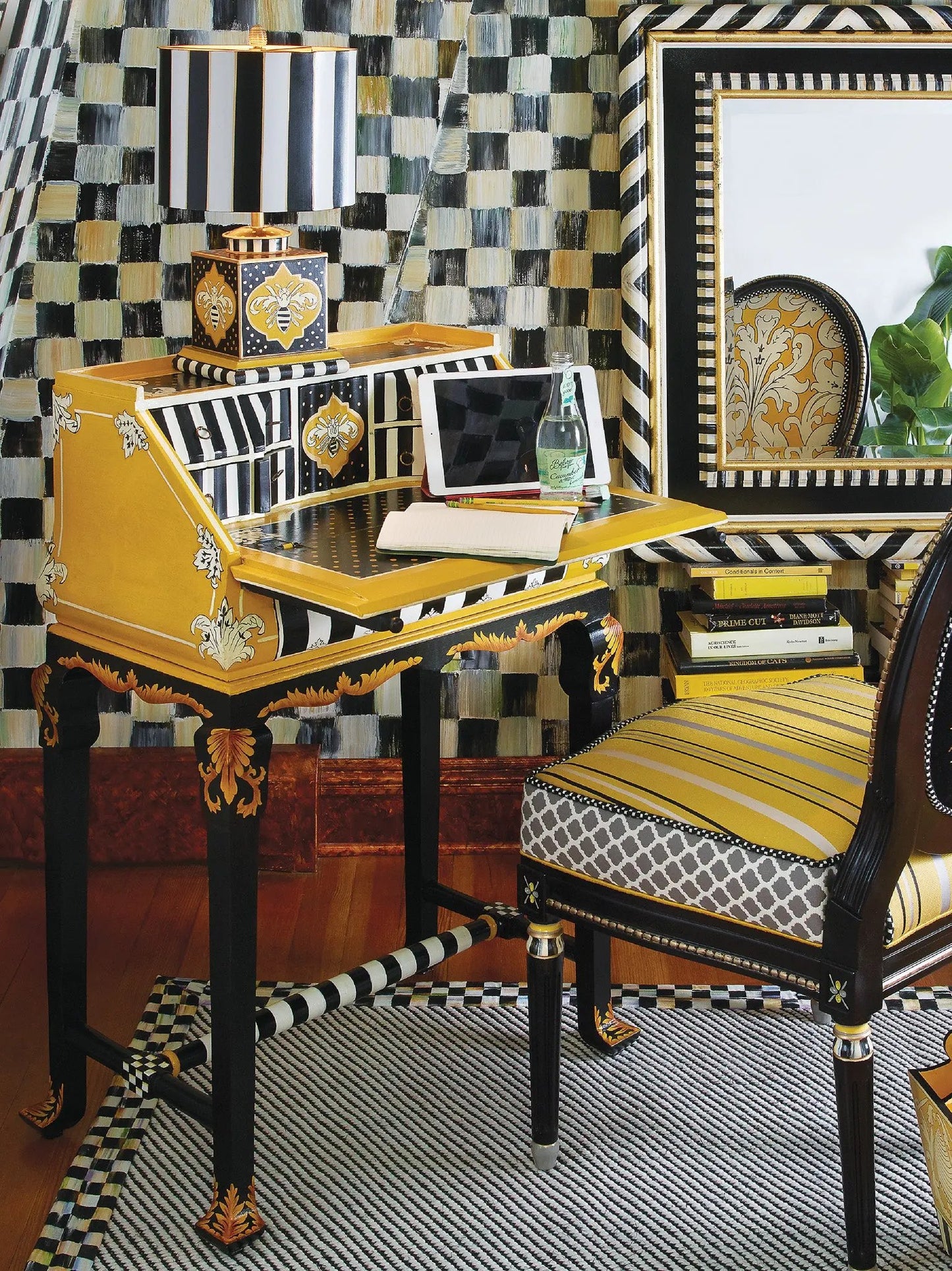 Worker Bee Writing Desk