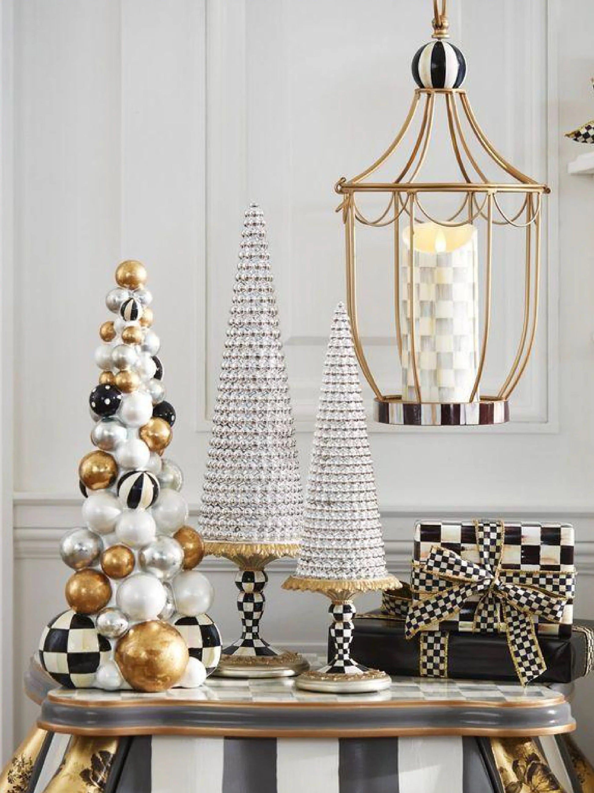Glam Up Bauble Tree