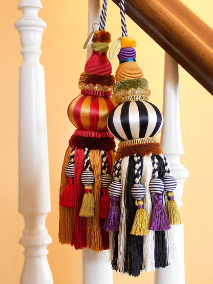 Black & White Bibelot Tassel