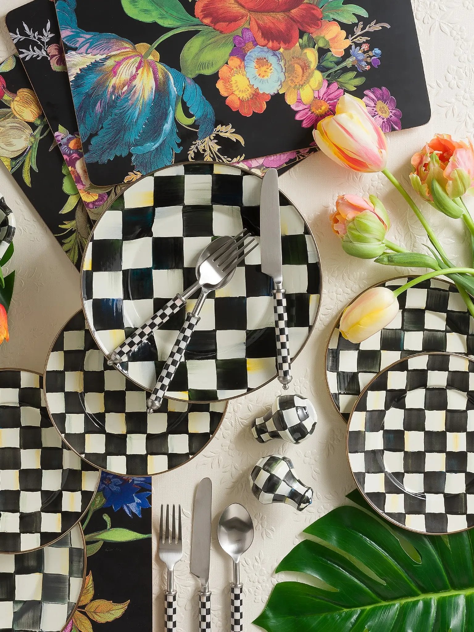 Courtly Check Appetizer Plates Set of 4