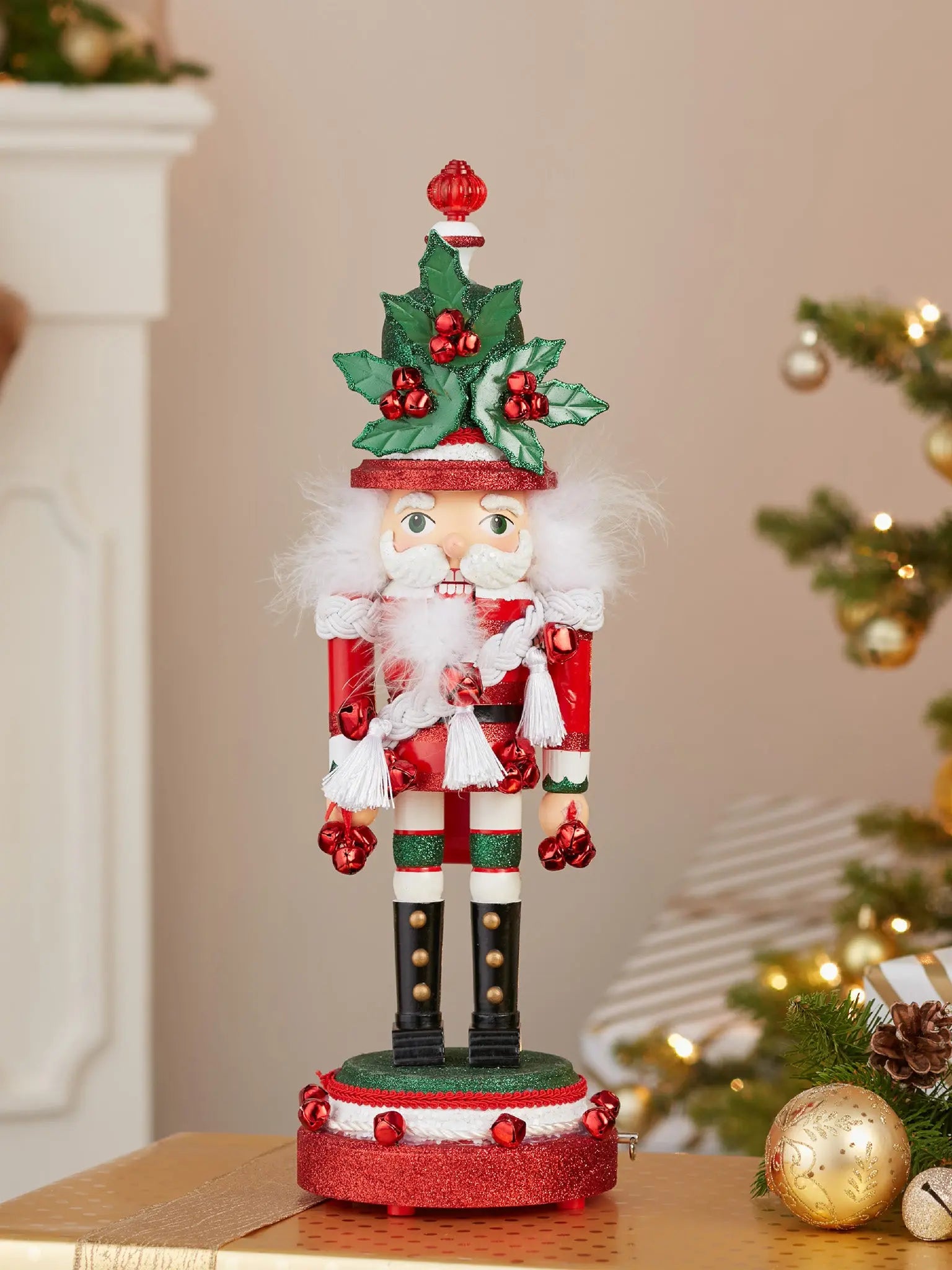 18" Mad Hatter & White Rabbit Nutcracker