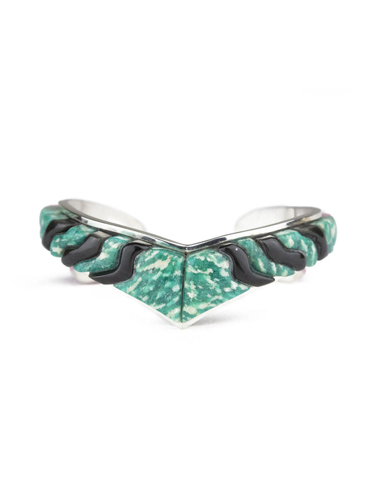 Curled Toes Cuff